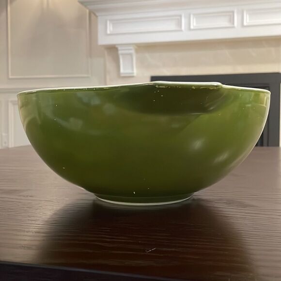 PYREX Avocado Green Cinderella #444 Mixing Bowl Good Condition vintage retro - Picture 2 of 6